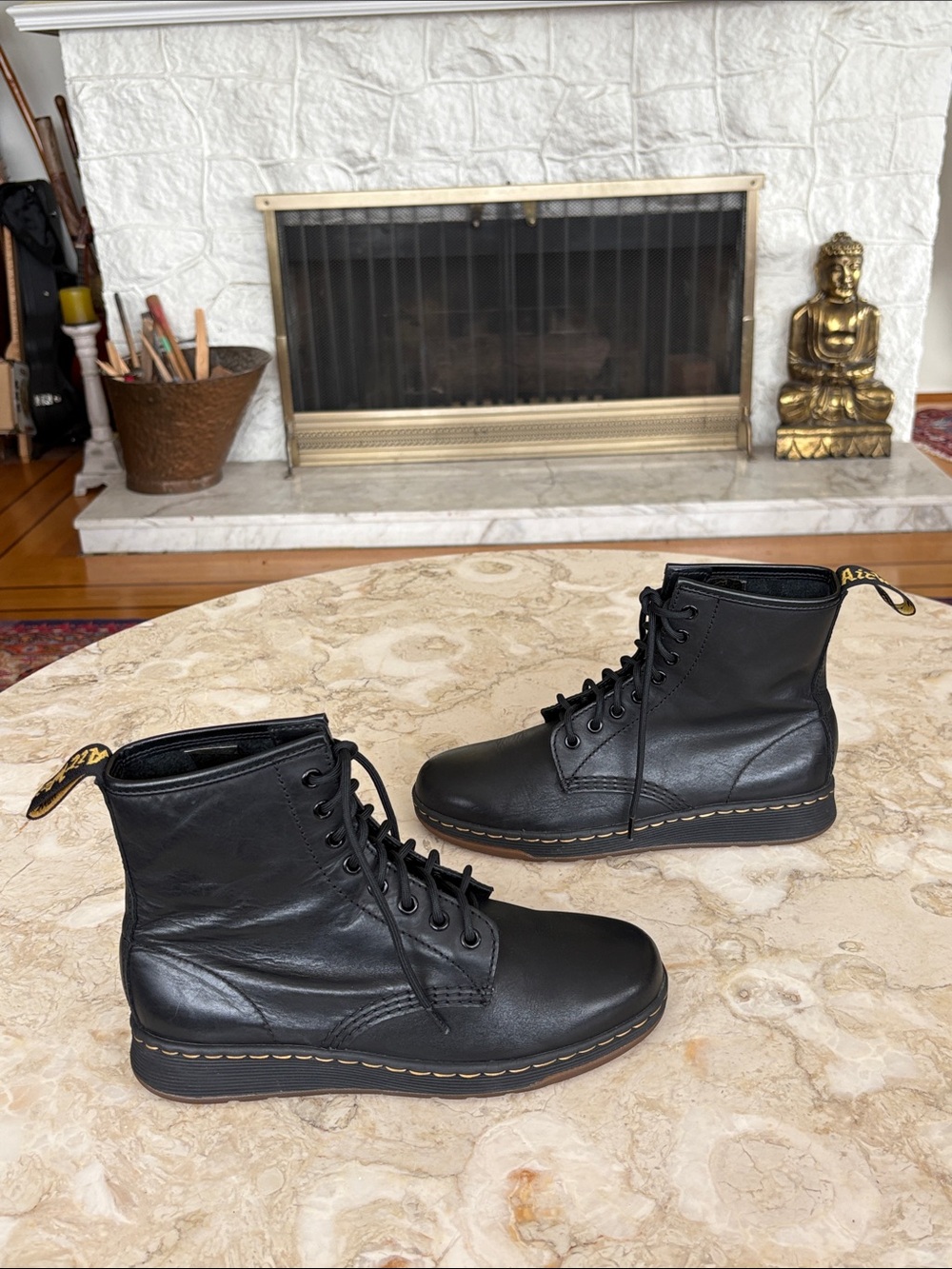 Dr. Martens 1460 Newton  Leather DM'S Lite Boots - As New - Picture 8 of 16